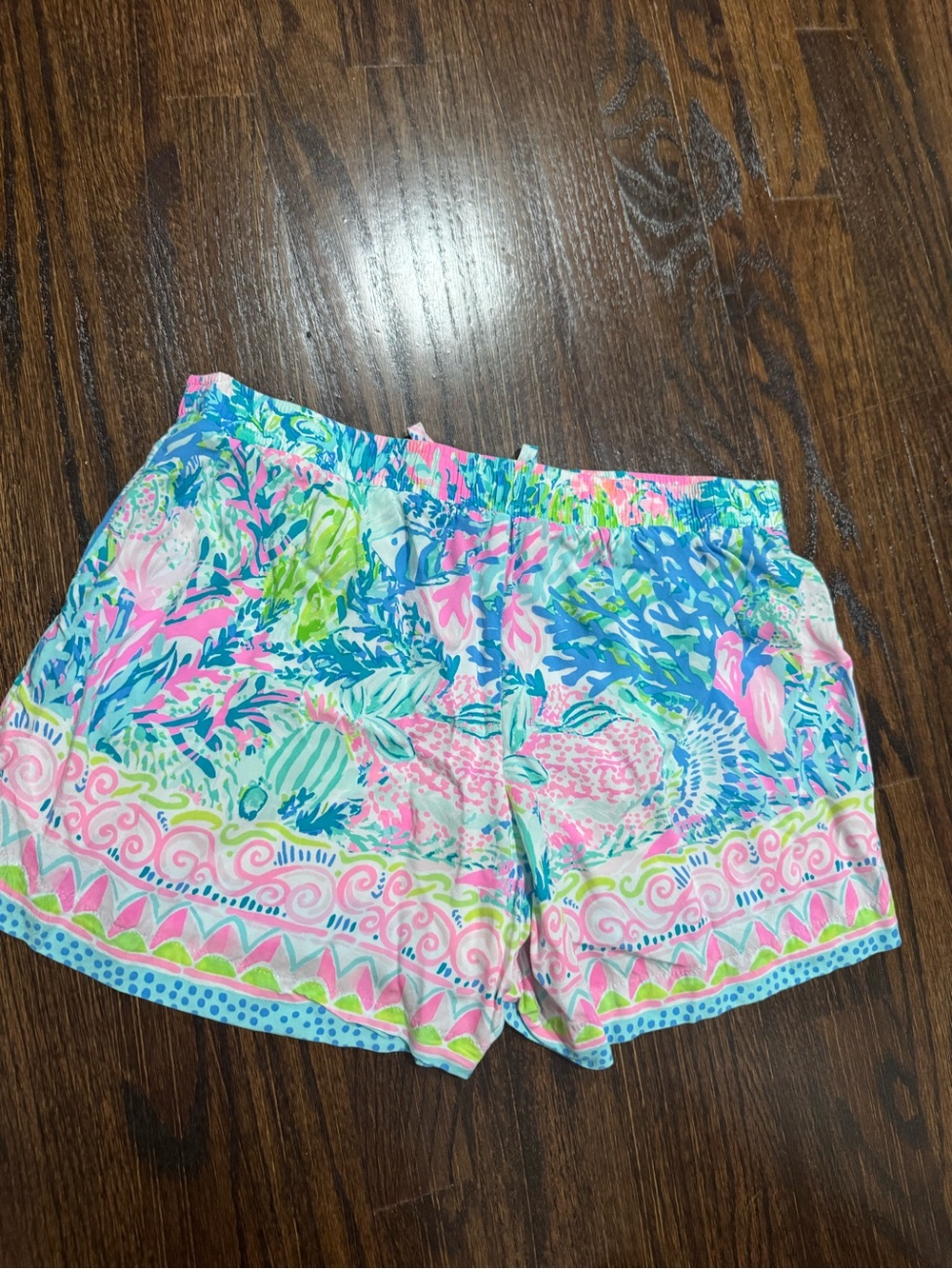 Lilly Pulitzer Pink Multicolor Tropical Print Athletic Shorts - Picture 2 of 3